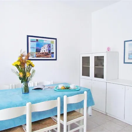 Apartamento Amazing In Caorle With Communal Pool *