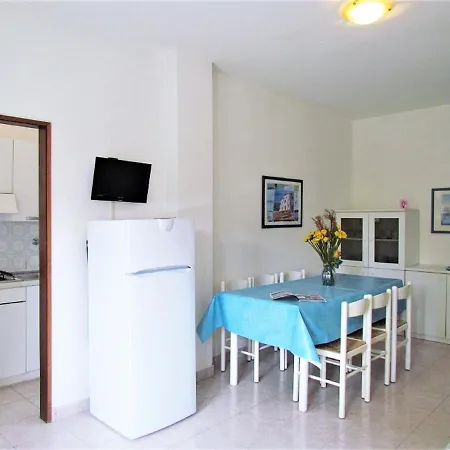 Amazing In Caorle With Communal Pool
